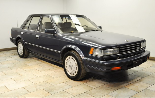 4 Door Sports Car: 1986 Nissan Maxima