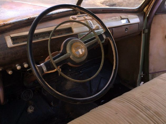 1941 Ford Super Deluxe Interior