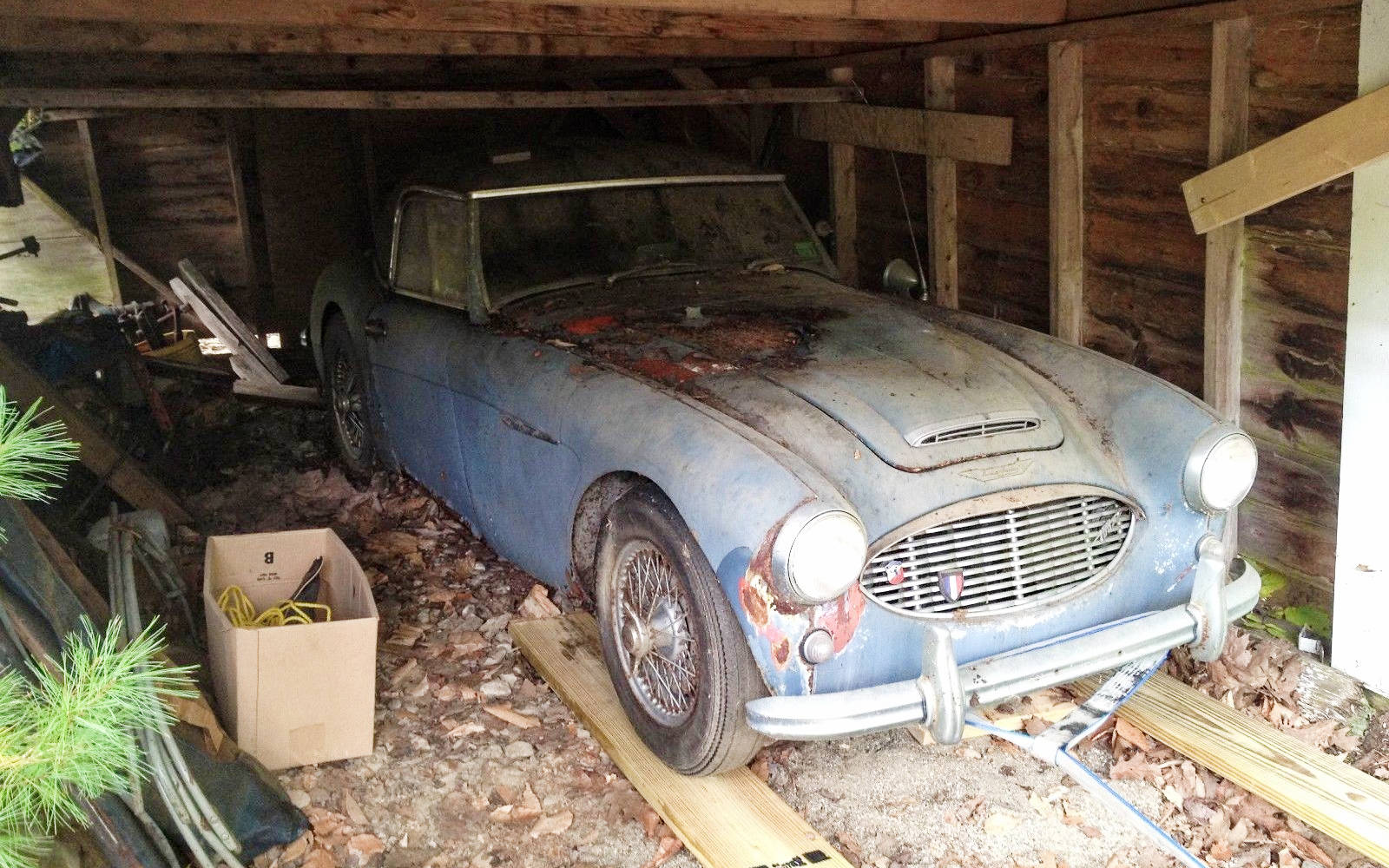 1957 Austin Healey 100 6 Barn Finds