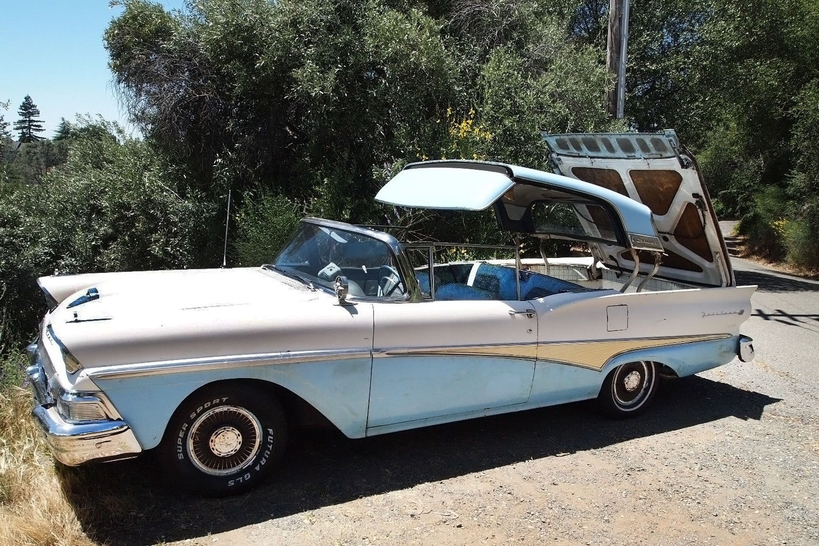 Ford Fairlane Skyliner Barn Finds