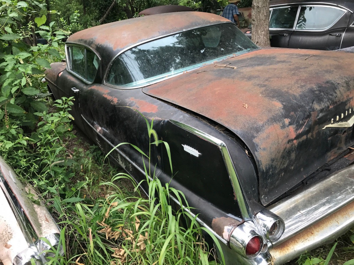 Cadillac 1 Barn Finds