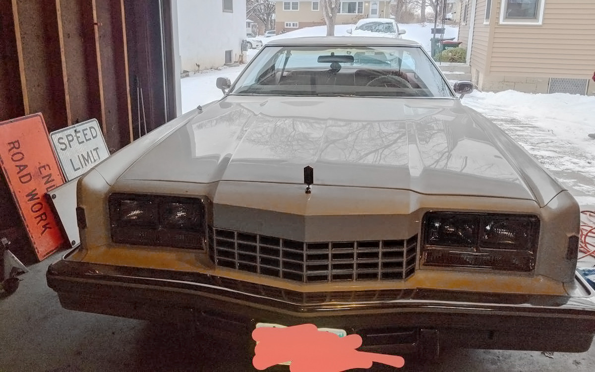 012720 1977 Oldsmobile Toronado XS 2 Barn Finds