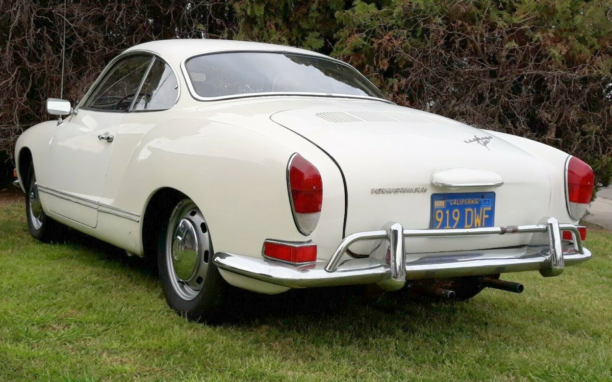 1971 Volkswagen Karmann Ghia Barn Finds