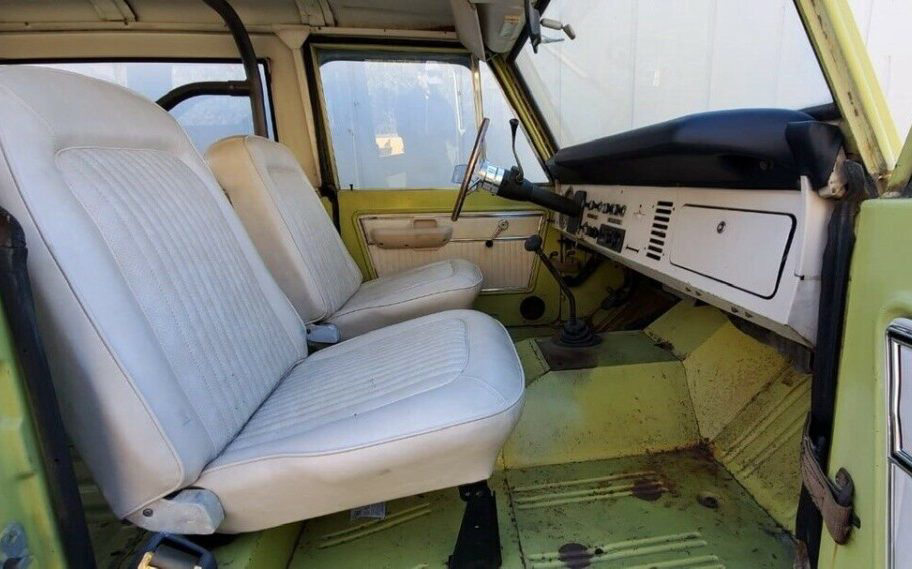 1974 Ford Bronco 3 Barn Finds