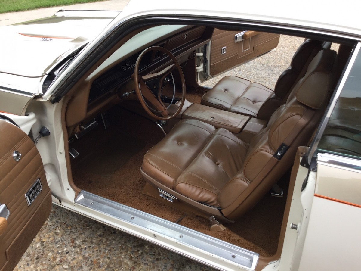 Chrysler Hurst Edition Barn Finds