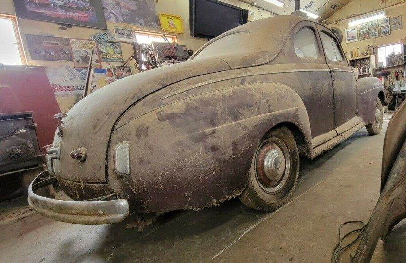 1941 Ford Super Deluxe Business Coupe 5 Barn Finds