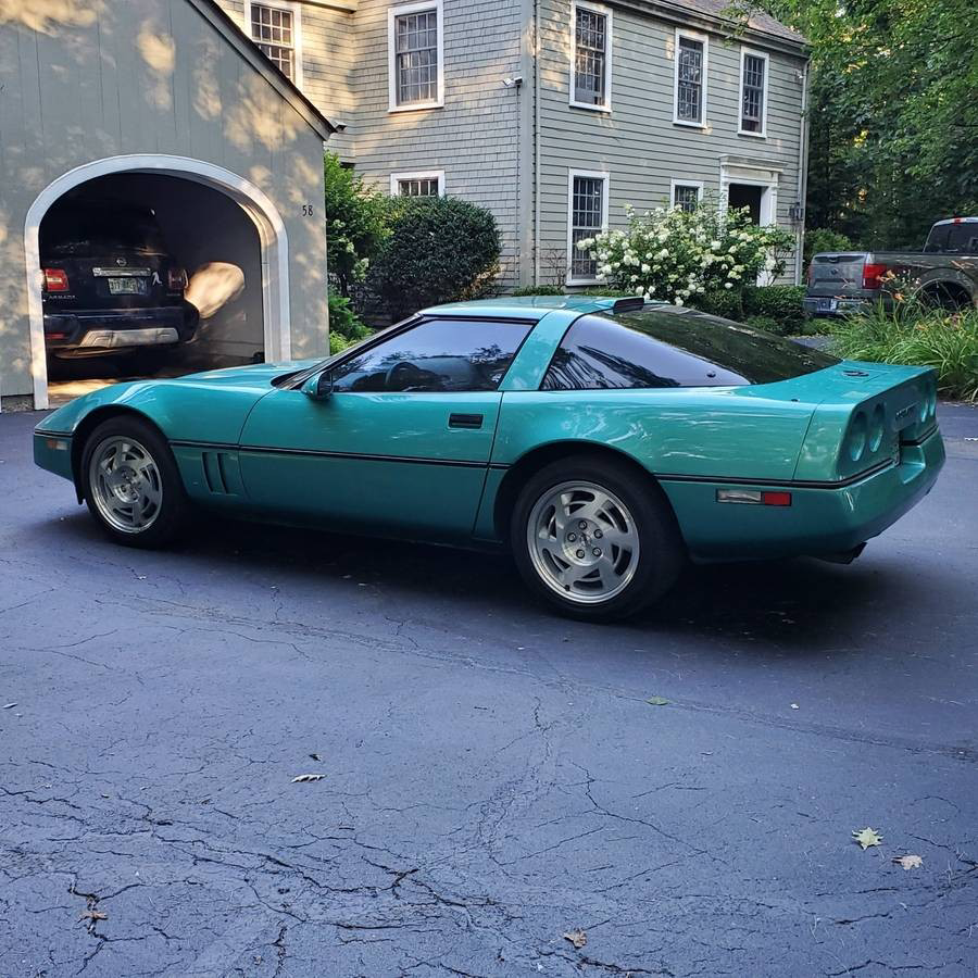 Corvette Rear Barn Finds