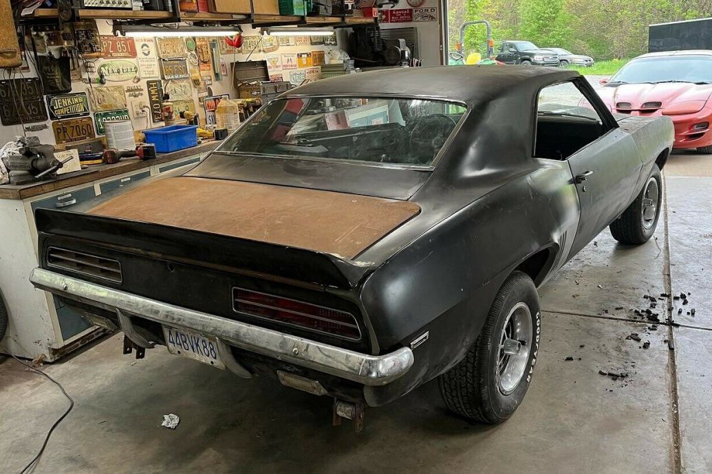 Chevrolet Camaro Ss Barn Finds