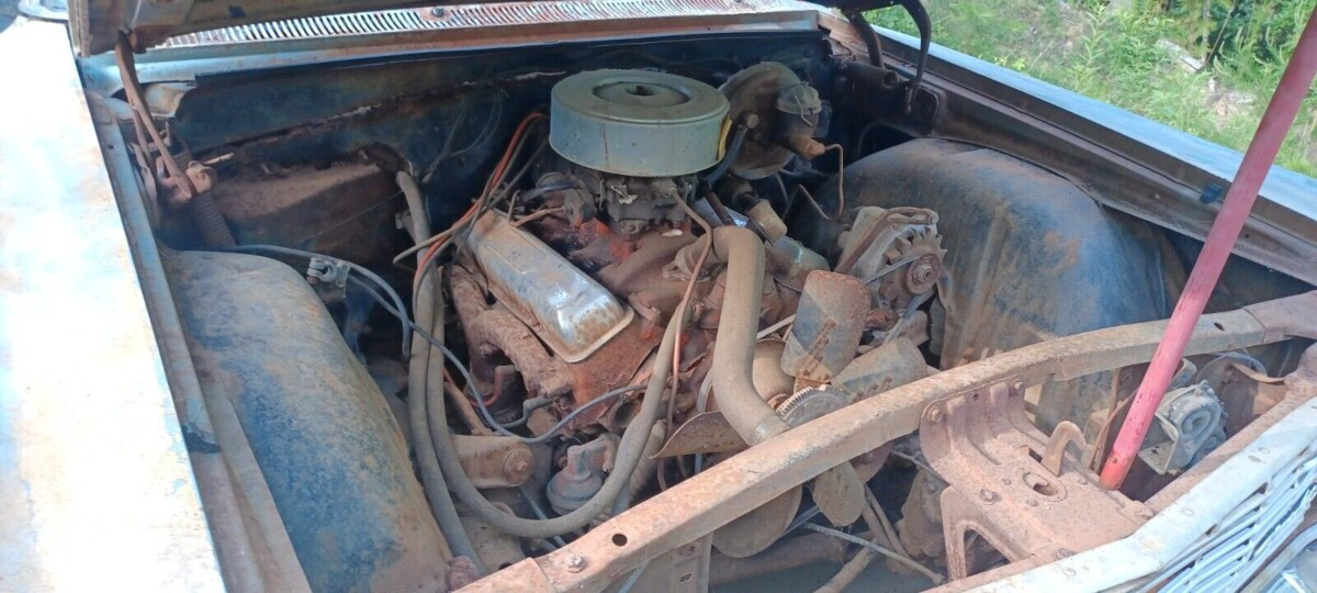 Chevrolet Impala Engine Barn Finds