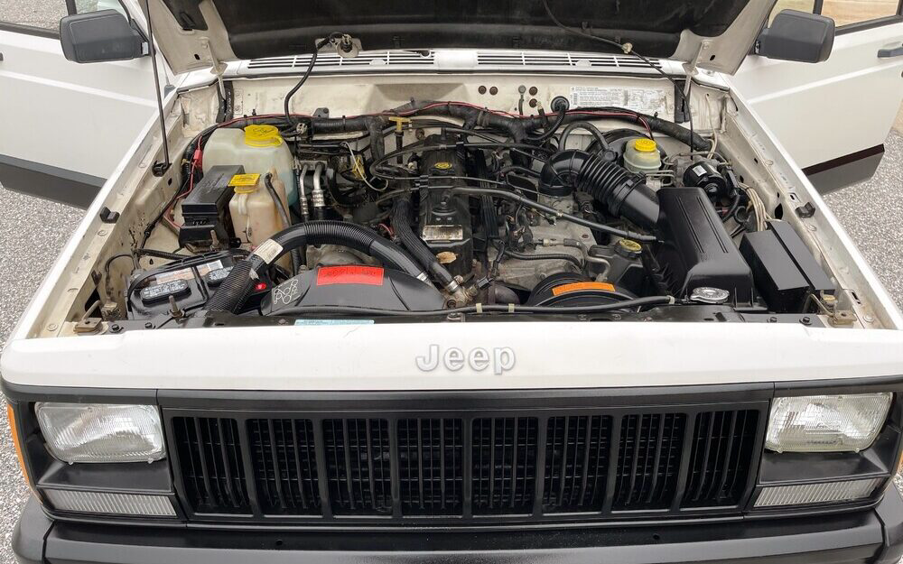 Jeep Cherokee Engine Barn Finds