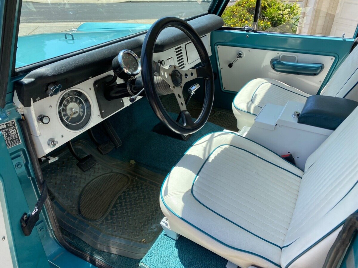 1969 Ford Bronco 3 Barn Finds