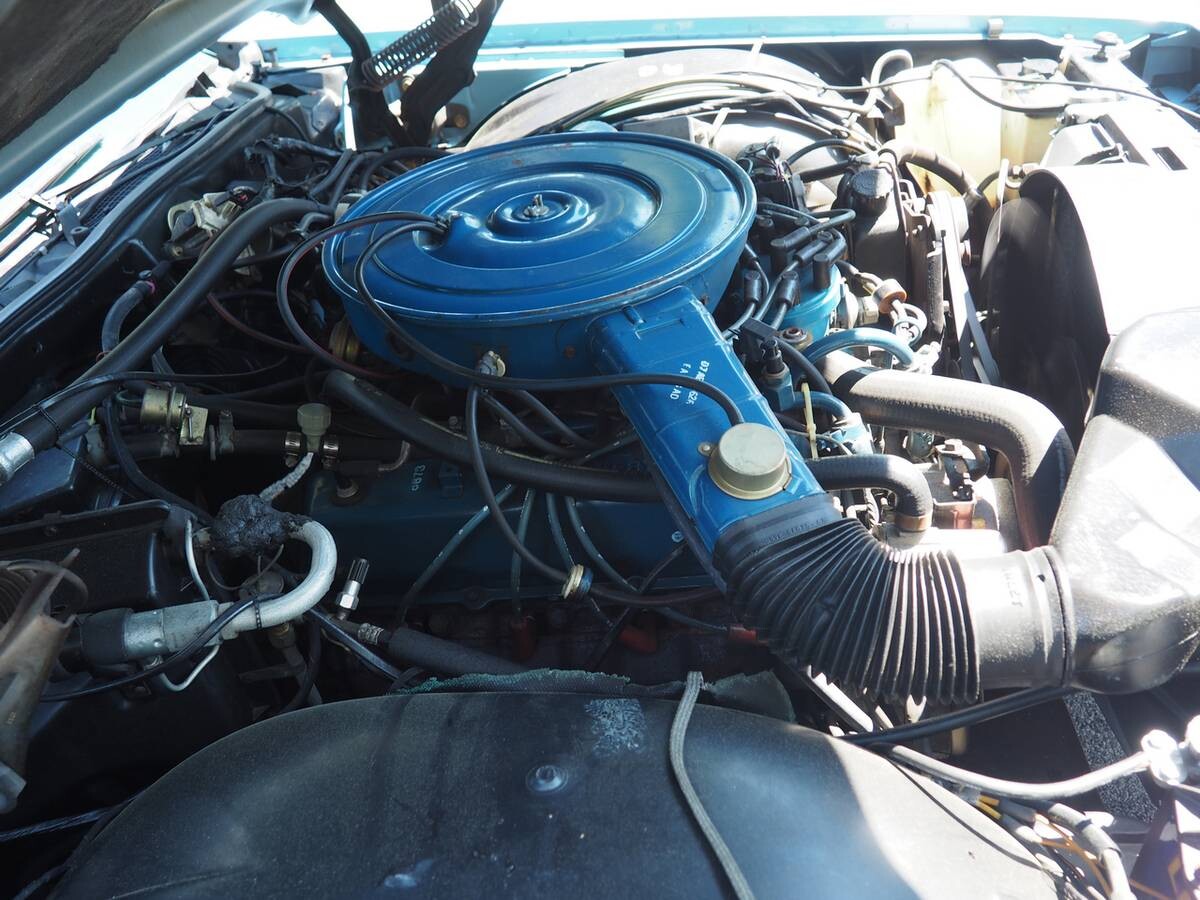 1978 Lincoln Engine Barn Finds