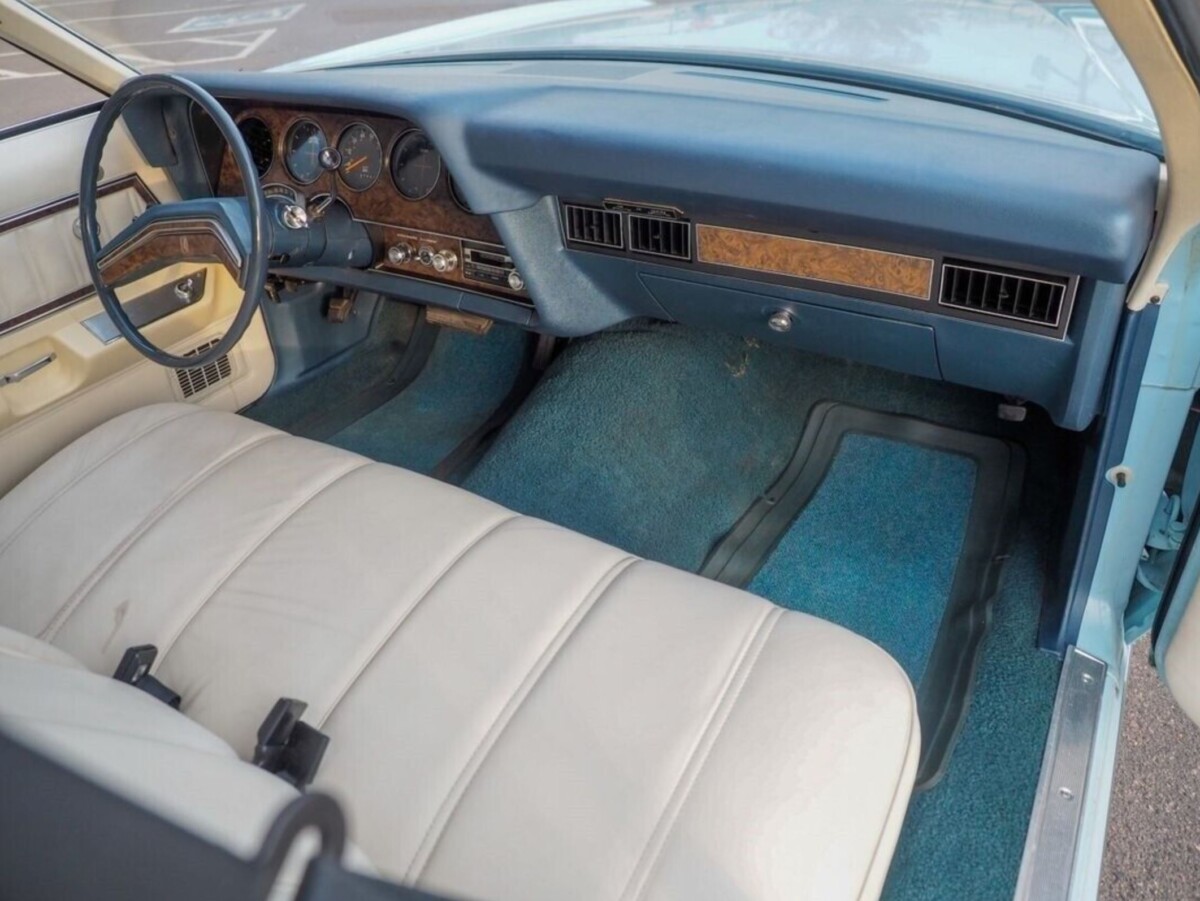 1978 Mercury Cougar XR7 Photo 4 Barn Finds