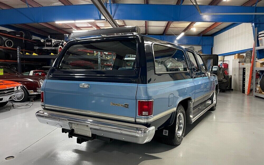 Chevrolet C Suburban Silverado Barn Finds