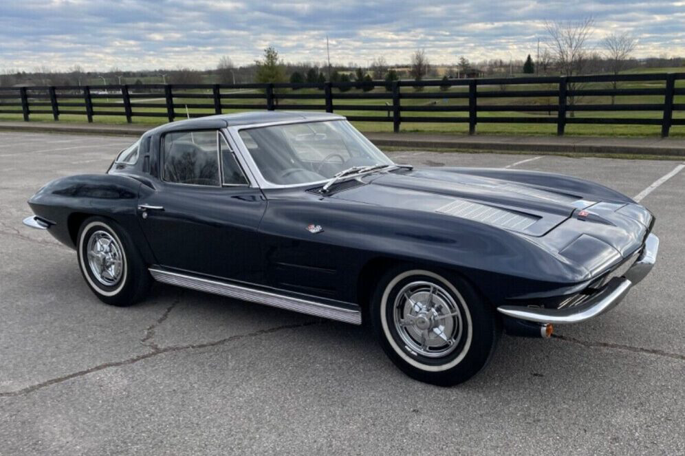 Chevrolet Corvette Split Window Coupe Barn Finds