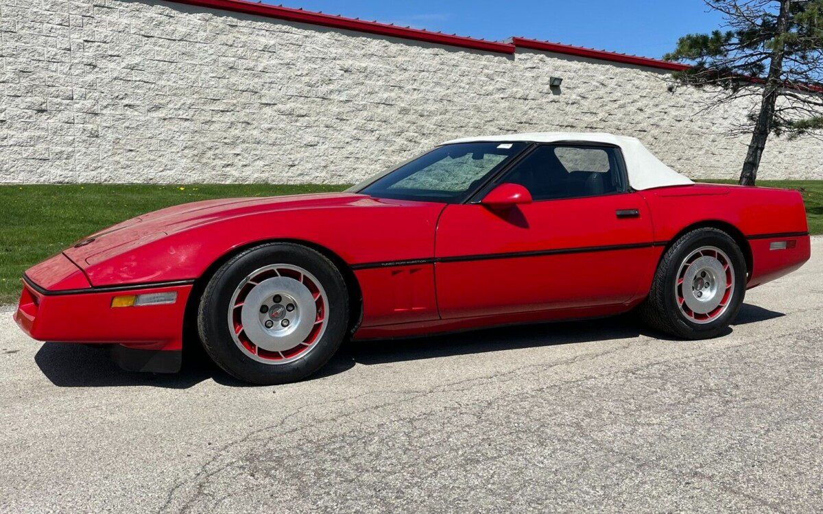 1987 Electric Chevrolet Corvette Side Barn Finds