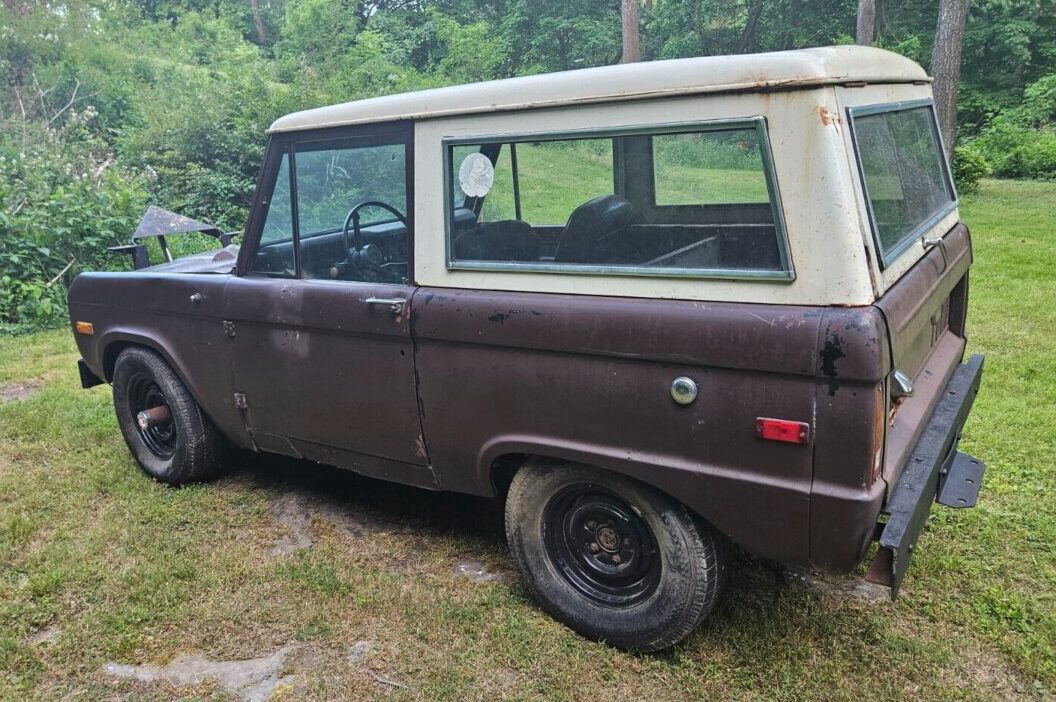 Ford Bronco Barn Finds