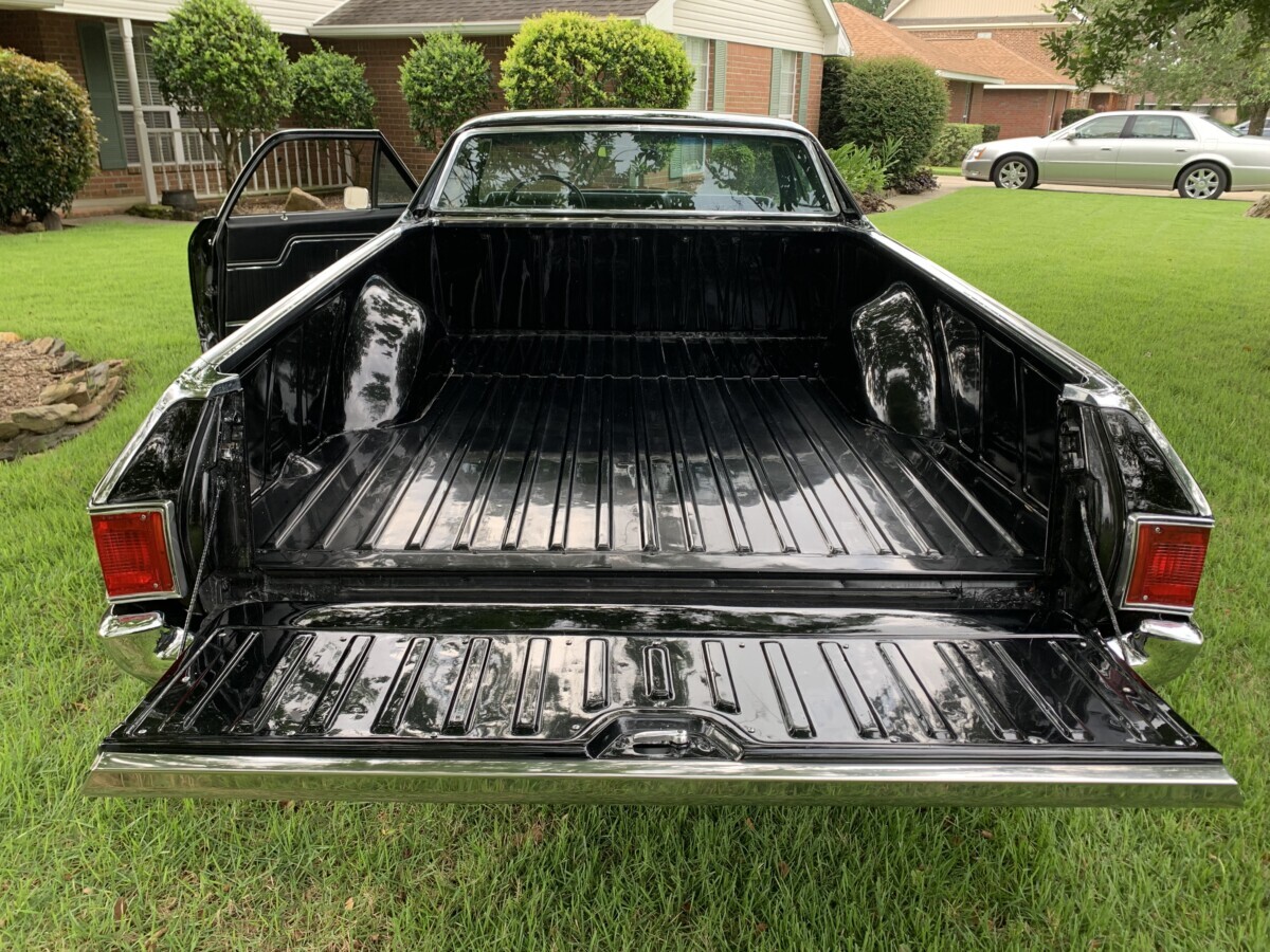 1970 Chevrolet El Camino 14 Barn Finds