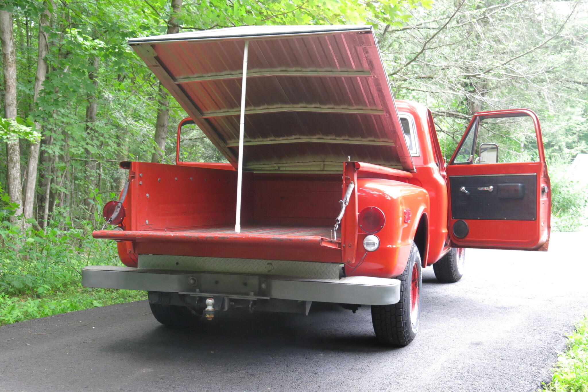 Chevrolet Cst Pickup Barn Finds