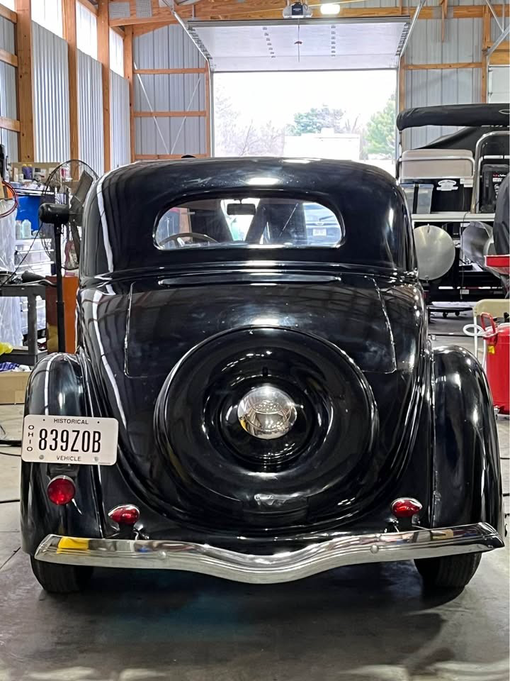 Aged But Mild Hot Rod Ford Five Window Coupe Barn Finds