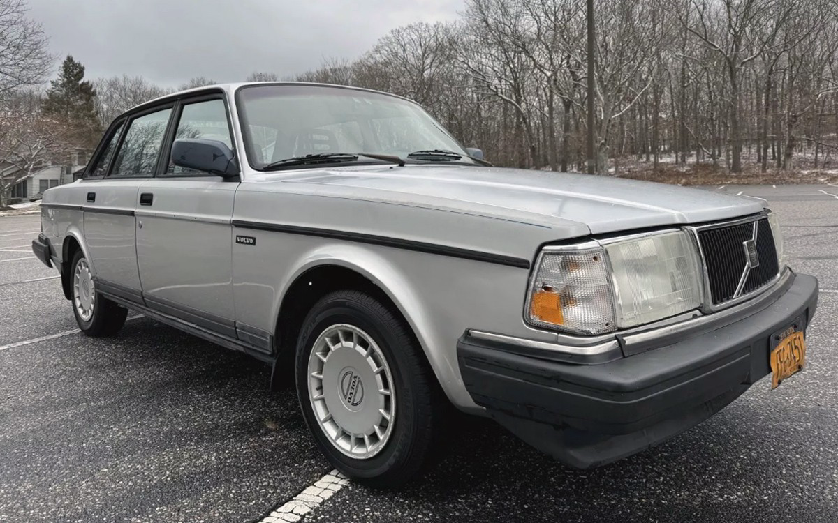 Too Hip To Be Square Volvo Sedan Barn Finds