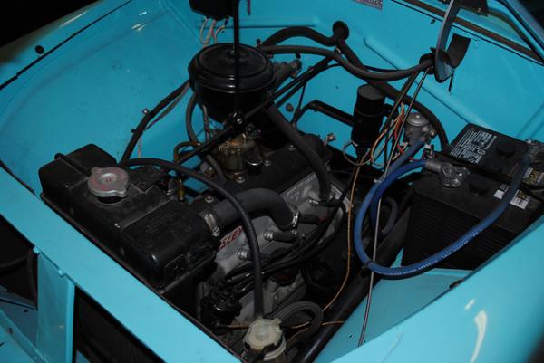 1952 Crosley Super Sedan Engine