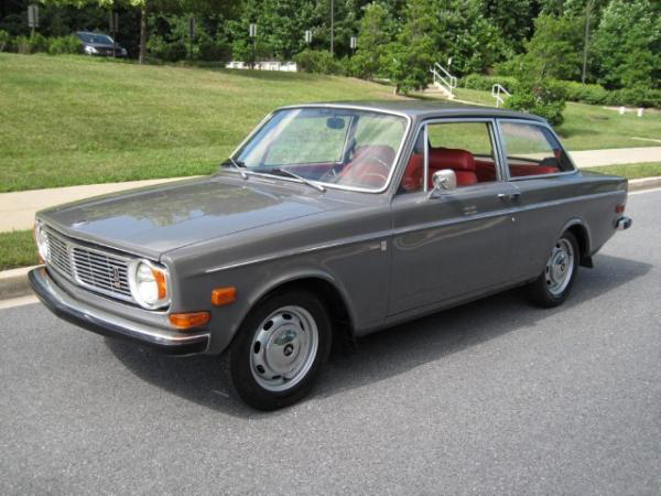 1969 Volvo 142s Front