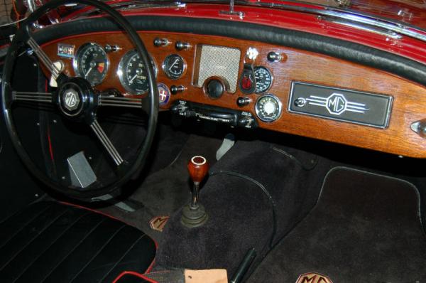 Judson Supercharged 1956 Mga Roadster Interior