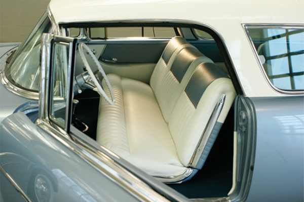 1954-corvette-nomad-recreation-interior