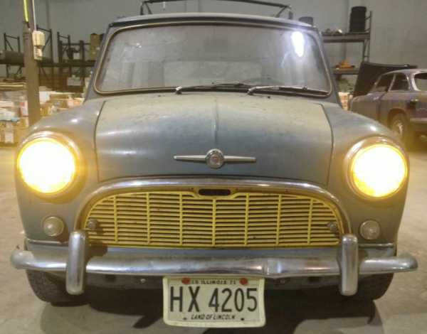 1960-morris-mini-garage-find