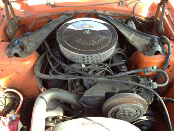 1975-ford-maverick-grabber-engine