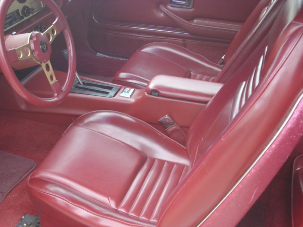 1978-pontiac-firebird-redbird-interior