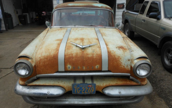 patina-or-rust-1955-pontiac-wagon-front-end