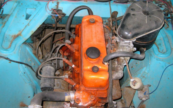 pint-size-find-1954-nash-metropolitan-engine