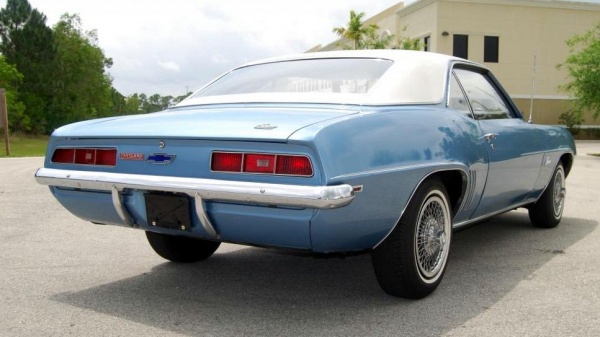 pampered-1969-chevy-camaro-rear-corner