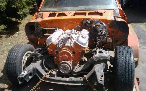hugger-orange-1970-chevy-nova-ss396-engine