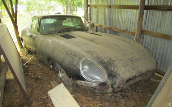 1963-jaguar-e-type-barn-find