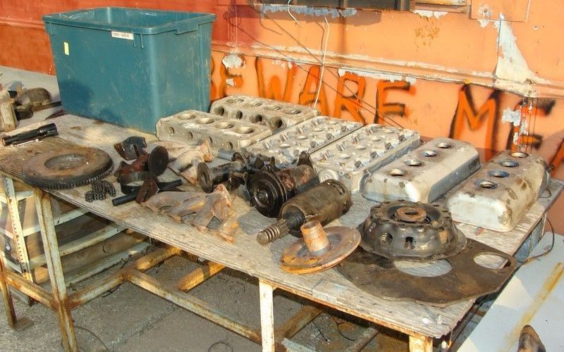 hemi-engine-parts