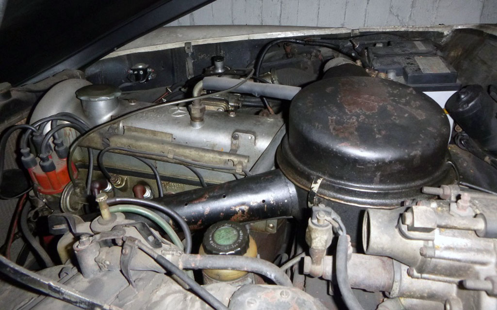 1961 Mercedes 190sl Engine