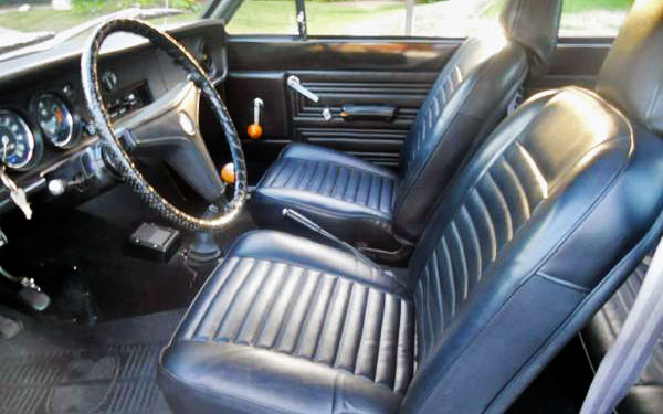 Ford Cortina Interior
