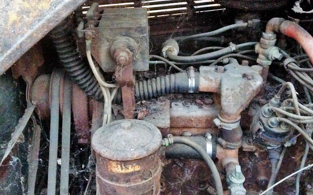 White Motors Bus Engine