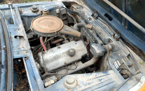 1970 BMW 2002 Engine