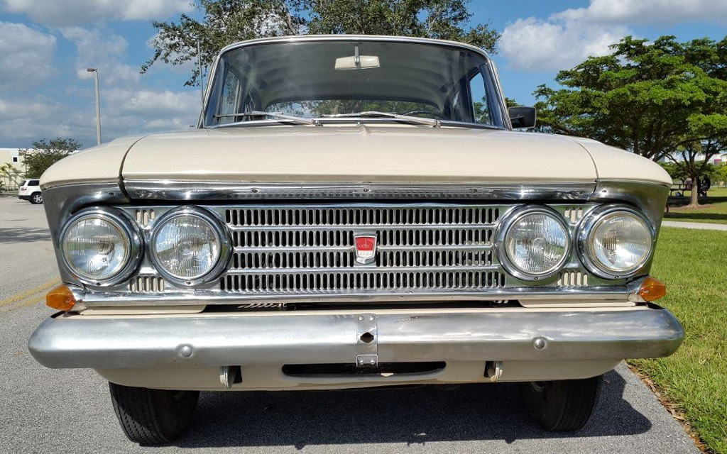 1968 Moskvitch 408 Grille