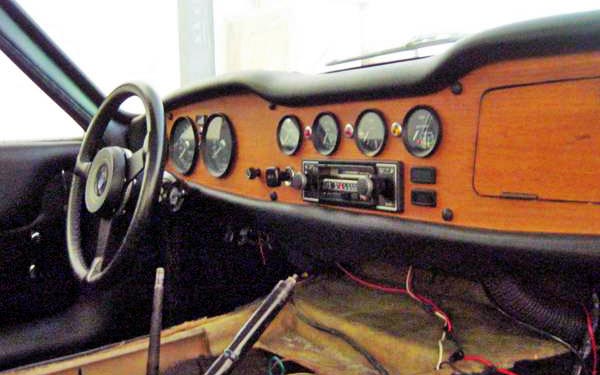 1976 TVR 2500M Interior