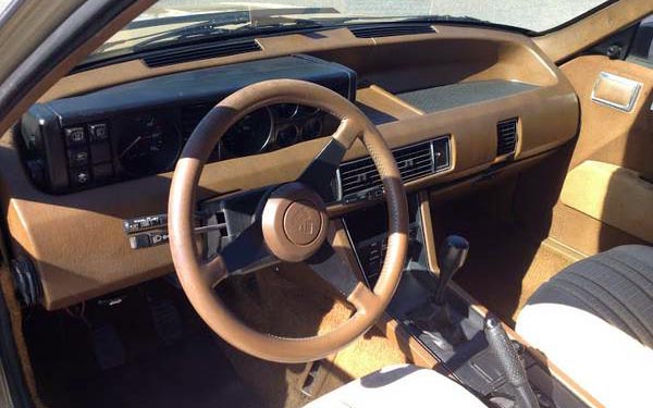 1980 Rover SD1 Interior