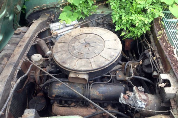 1959 Lincoln Capri Engine