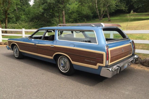 1973 Ford LTD Country Squire