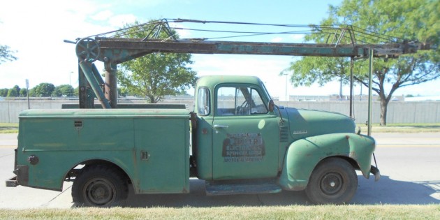 '51 Ladder truck left side