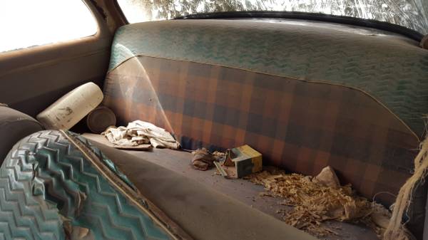 '52 Mainline back seat