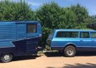 Clamshell Tailgate: 1970 GMC Suburban